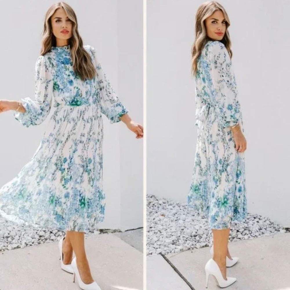 New never worn Vici Dress!